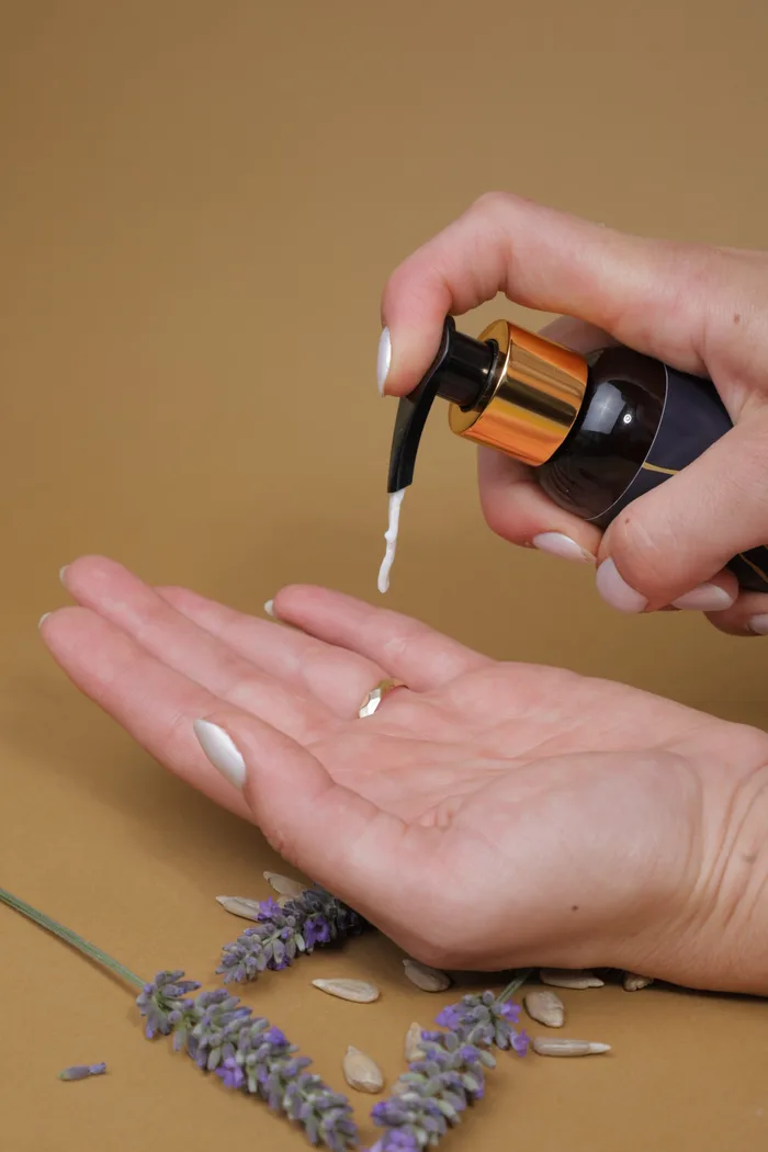 Botanical Leave-In Hair Oil photo 6