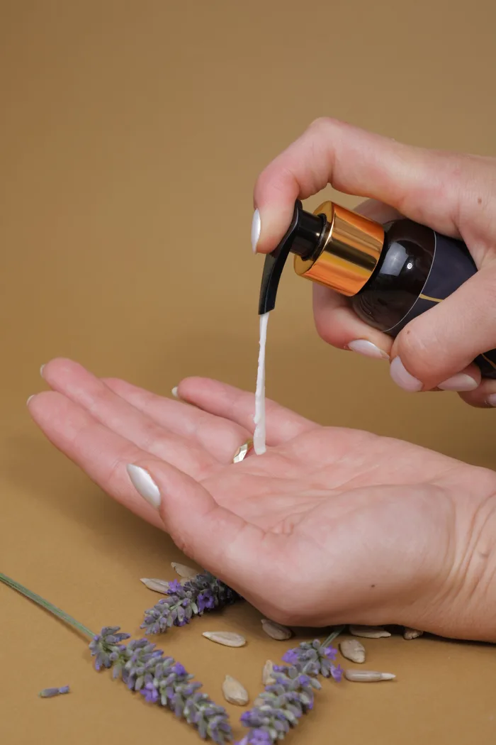 Botanical Leave-In Hair Oil photo 8